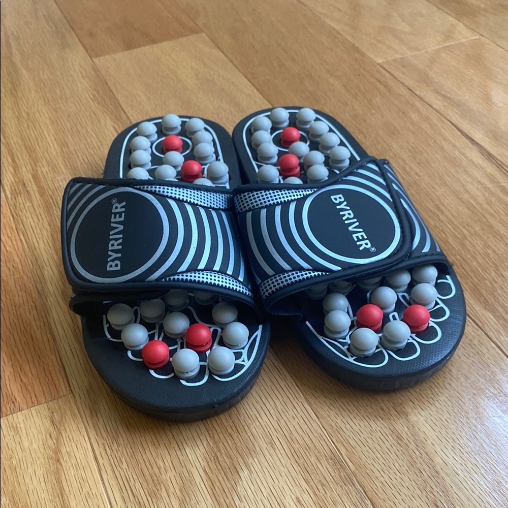 Acupressure Slippers Sandals Shoes, Plantar Fasccitis Foot Massager- Size XS